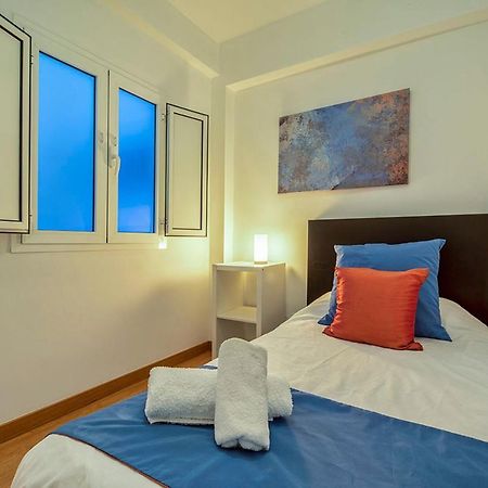 Homefeel Cartuja Seville Exterior photo
